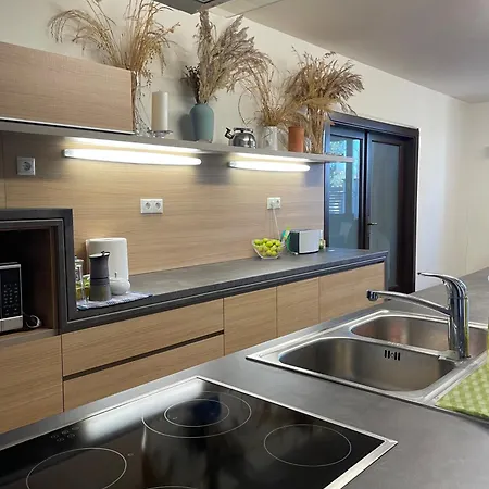 Kisfaludy Kaste Guest house Dobronhegy